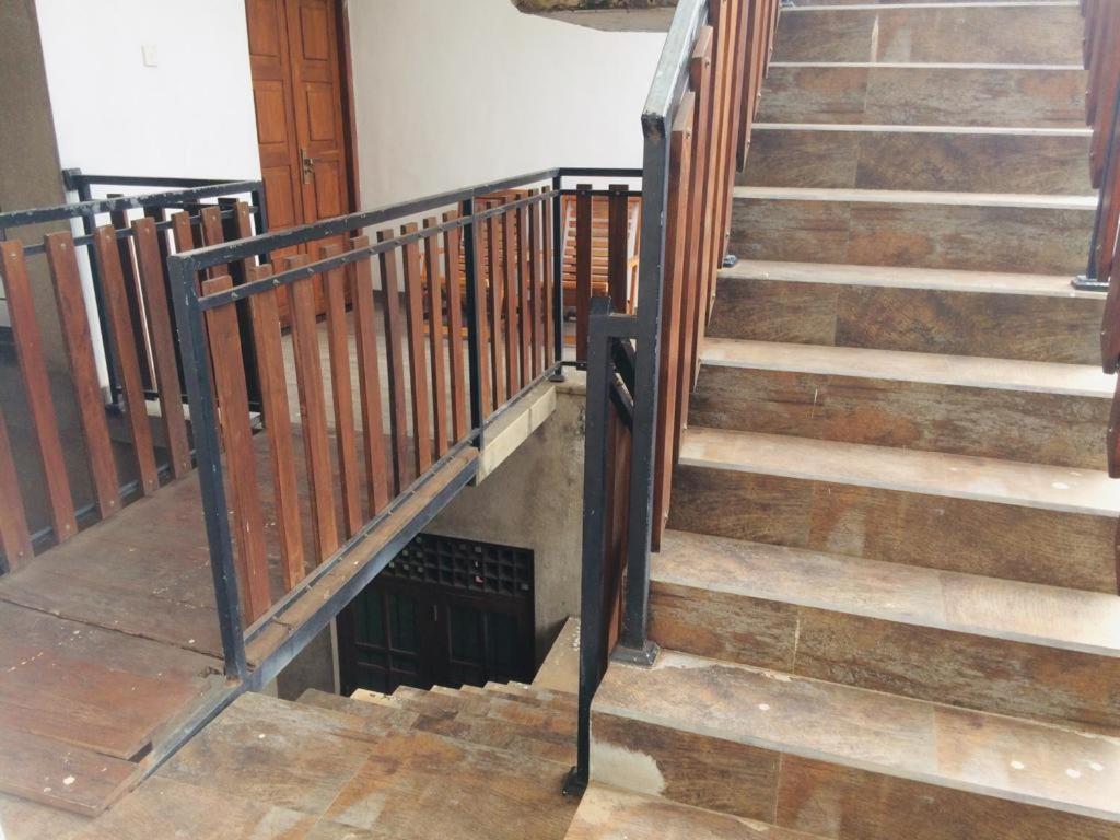 Ambel Homestay Anurâdhapura Extérieur photo