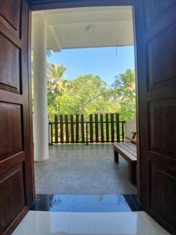 Ambel Homestay Anurâdhapura Extérieur photo